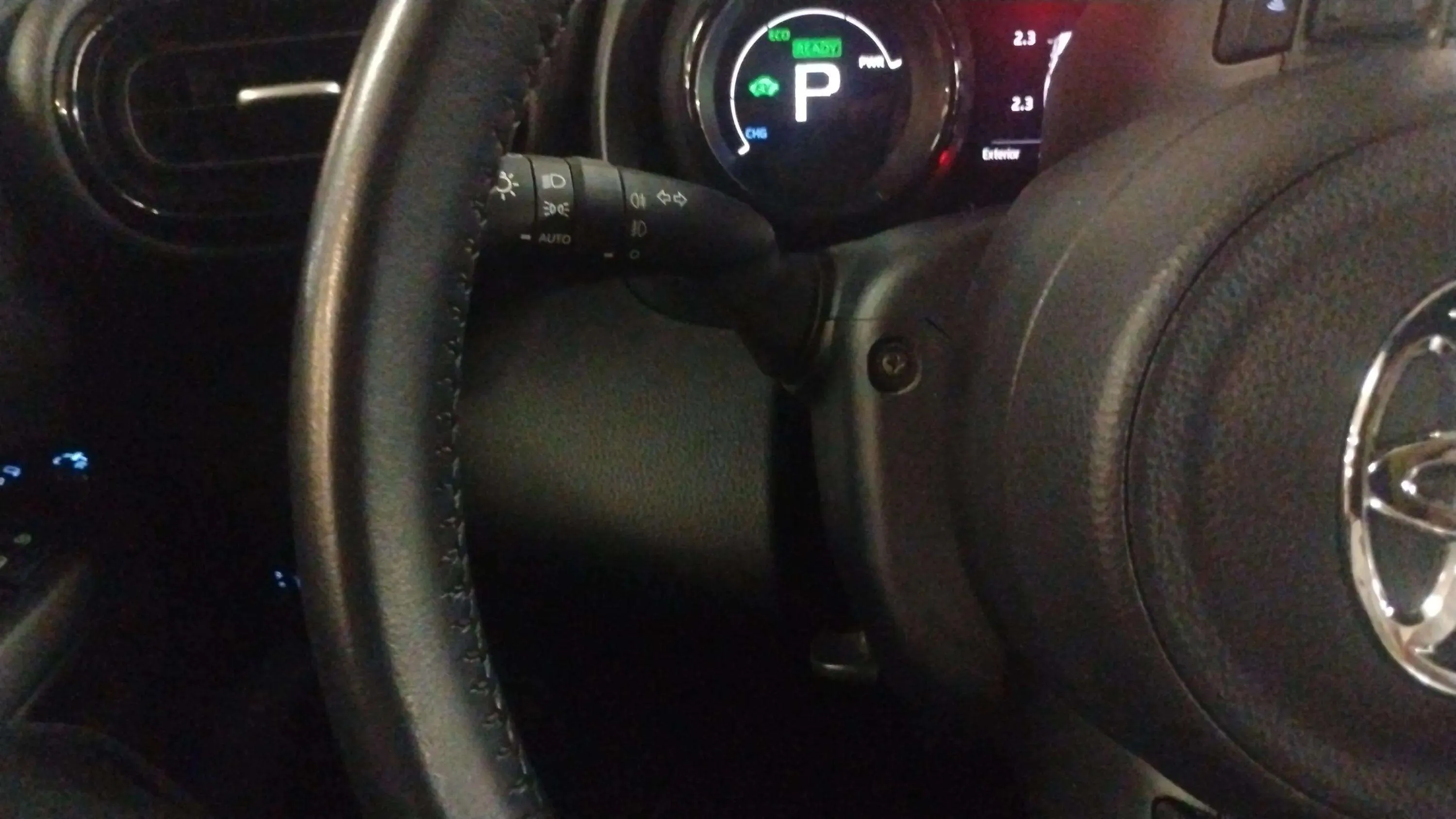 Toyota Yaris 1.5 120H Style Plus - foto 20