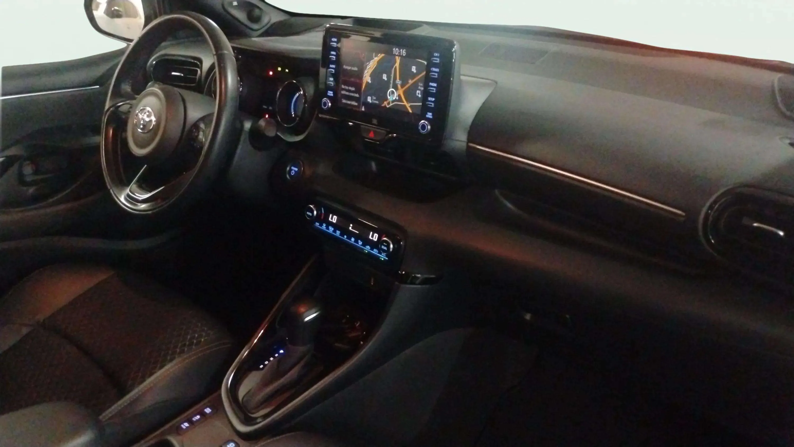 Toyota Yaris 1.5 120H Style Plus - foto 15