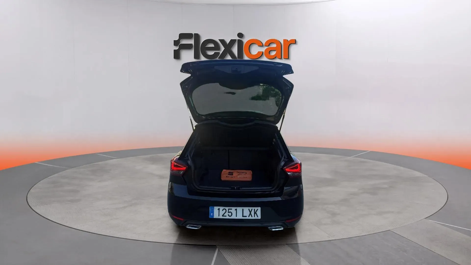 SEAT Ibiza 1.0 TSI FR - foto 24