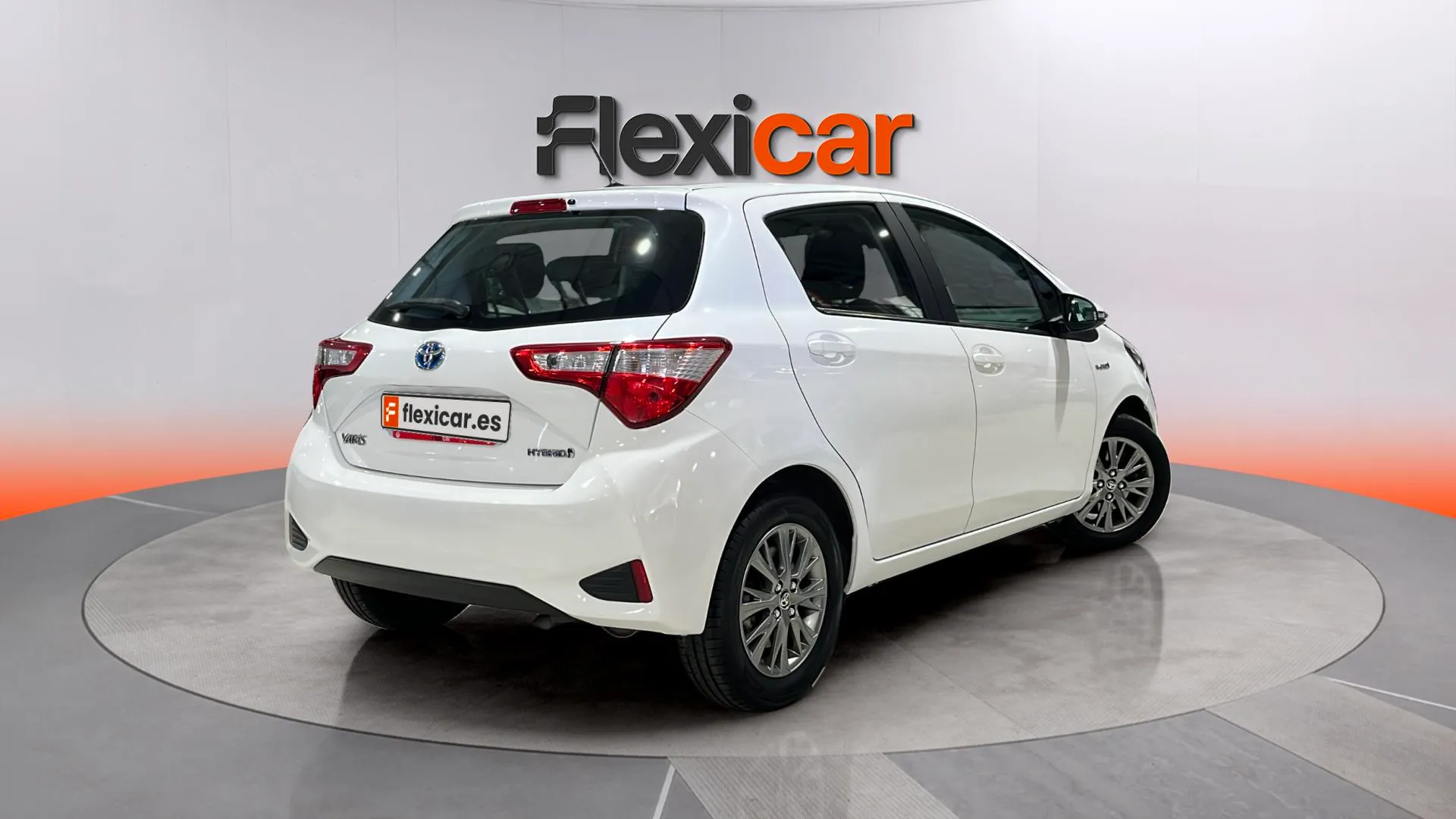 Toyota Yaris 1.5 Hybrid Active - foto 8