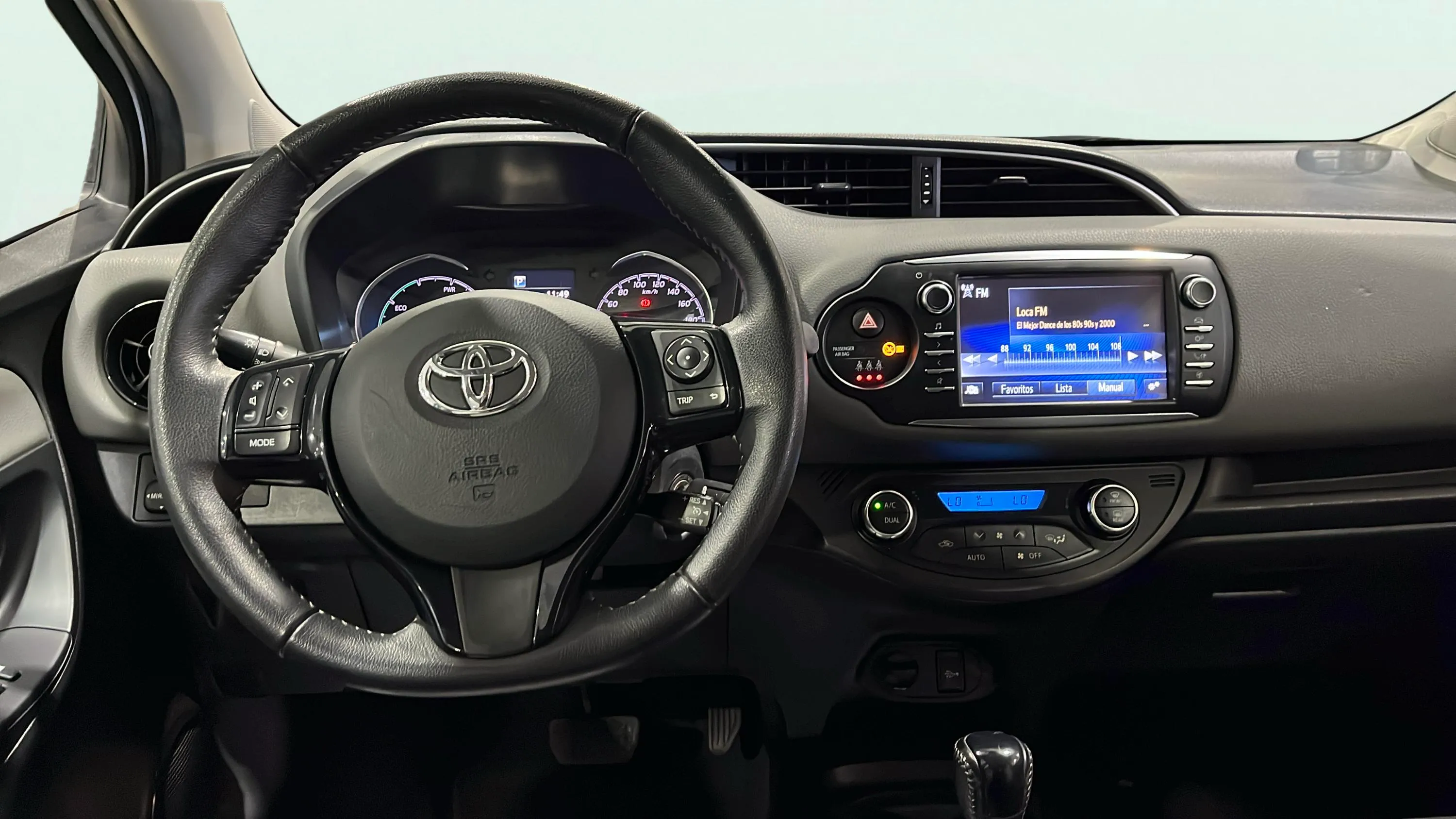 Toyota Yaris 1.5 Hybrid Active - foto 27