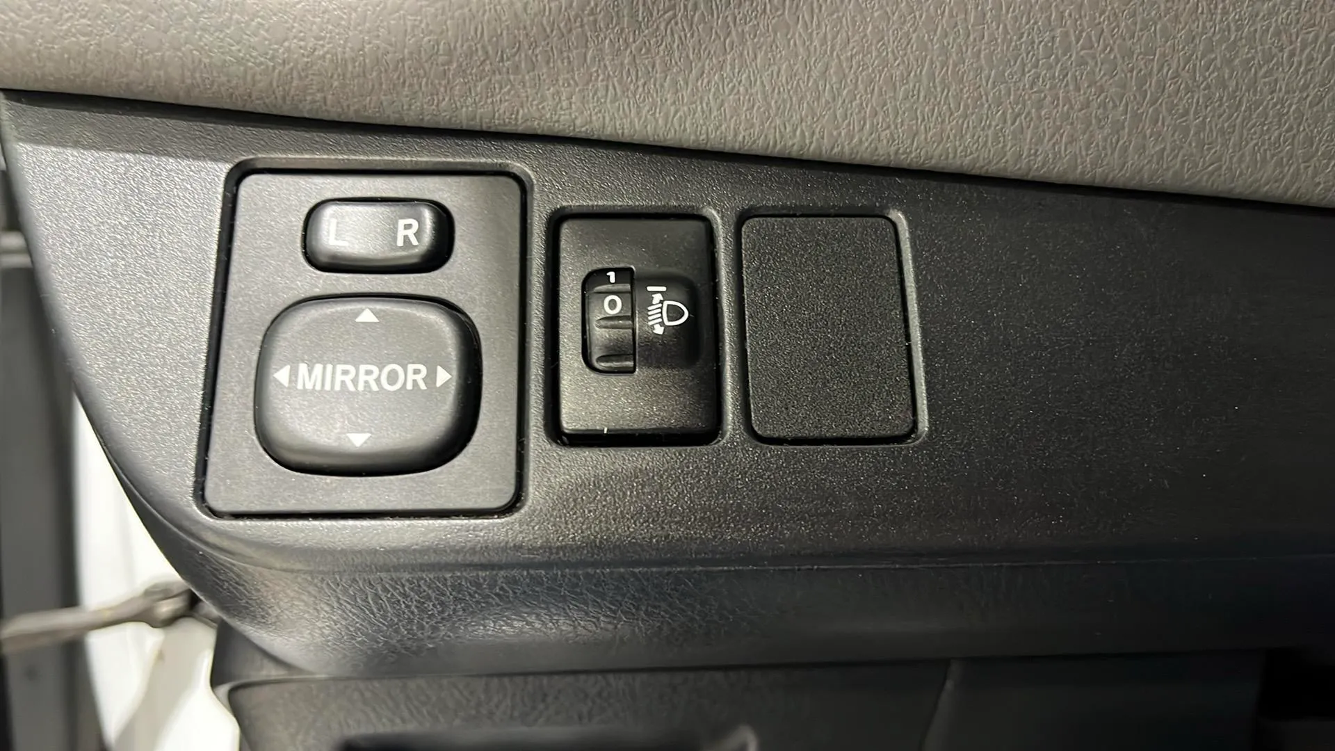 Toyota Yaris 1.5 Hybrid Active - foto 15