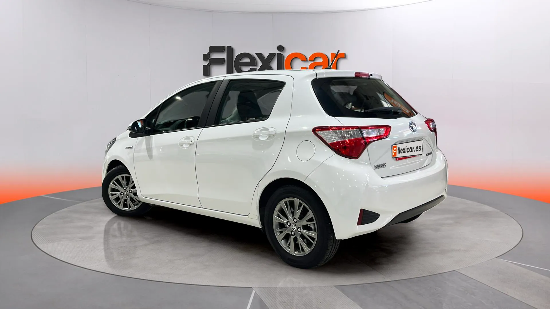Toyota Yaris 1.5 Hybrid Active - foto 6