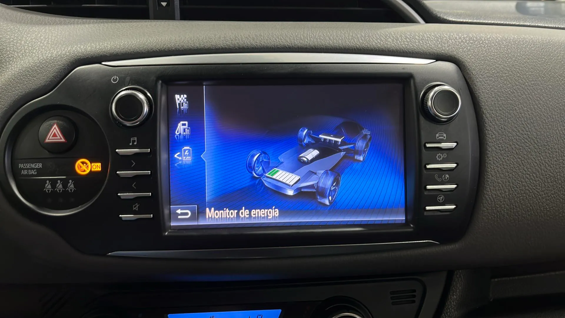 Toyota Yaris 1.5 Hybrid Active - foto 23