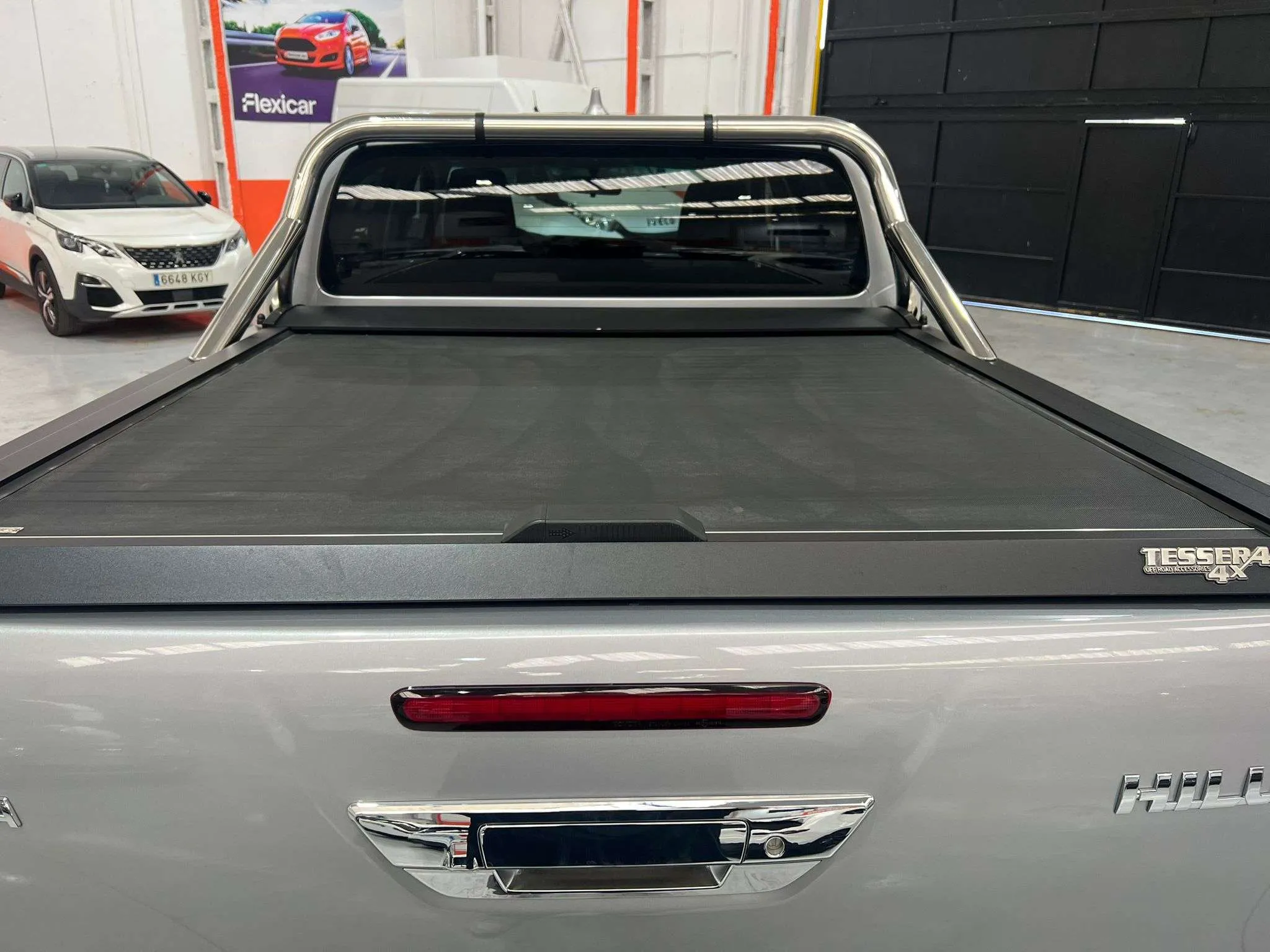 Toyota Hilux 2.3 4x4 - foto 9