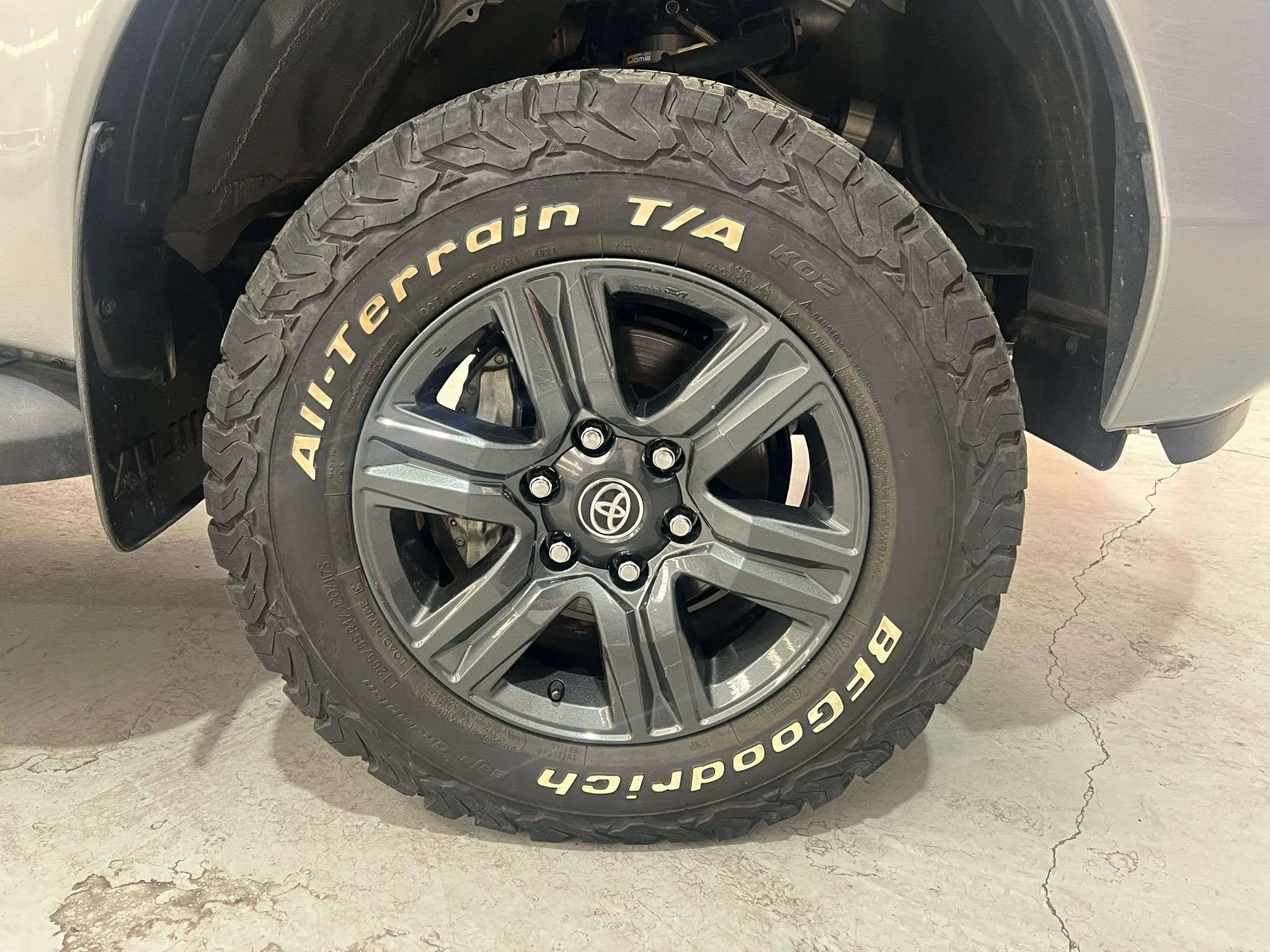 Toyota Hilux 2.3 4x4 - foto 10