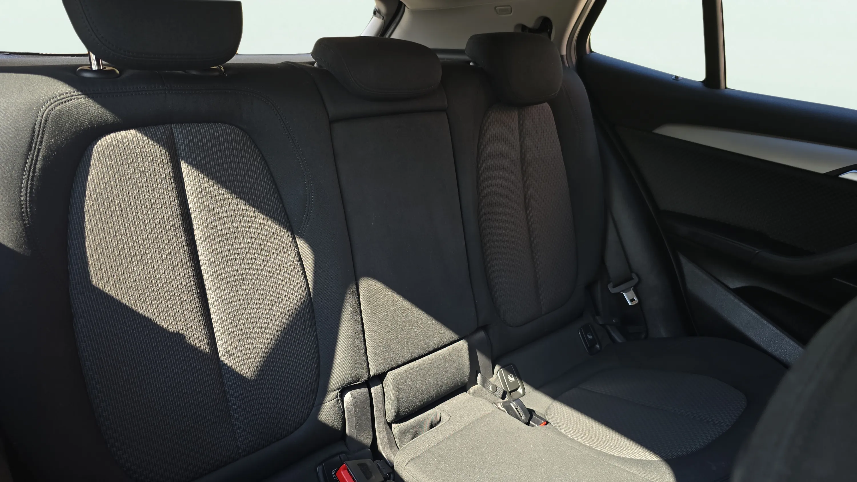 BMW X2 sDrive18i - foto 14