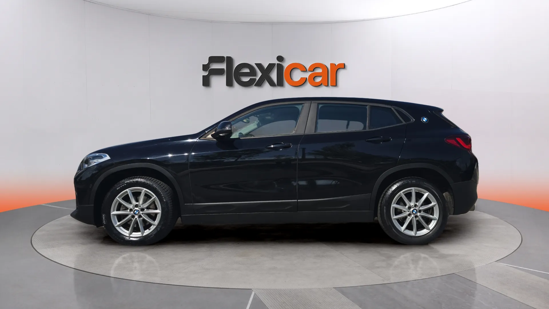 BMW X2 sDrive18i - foto 4