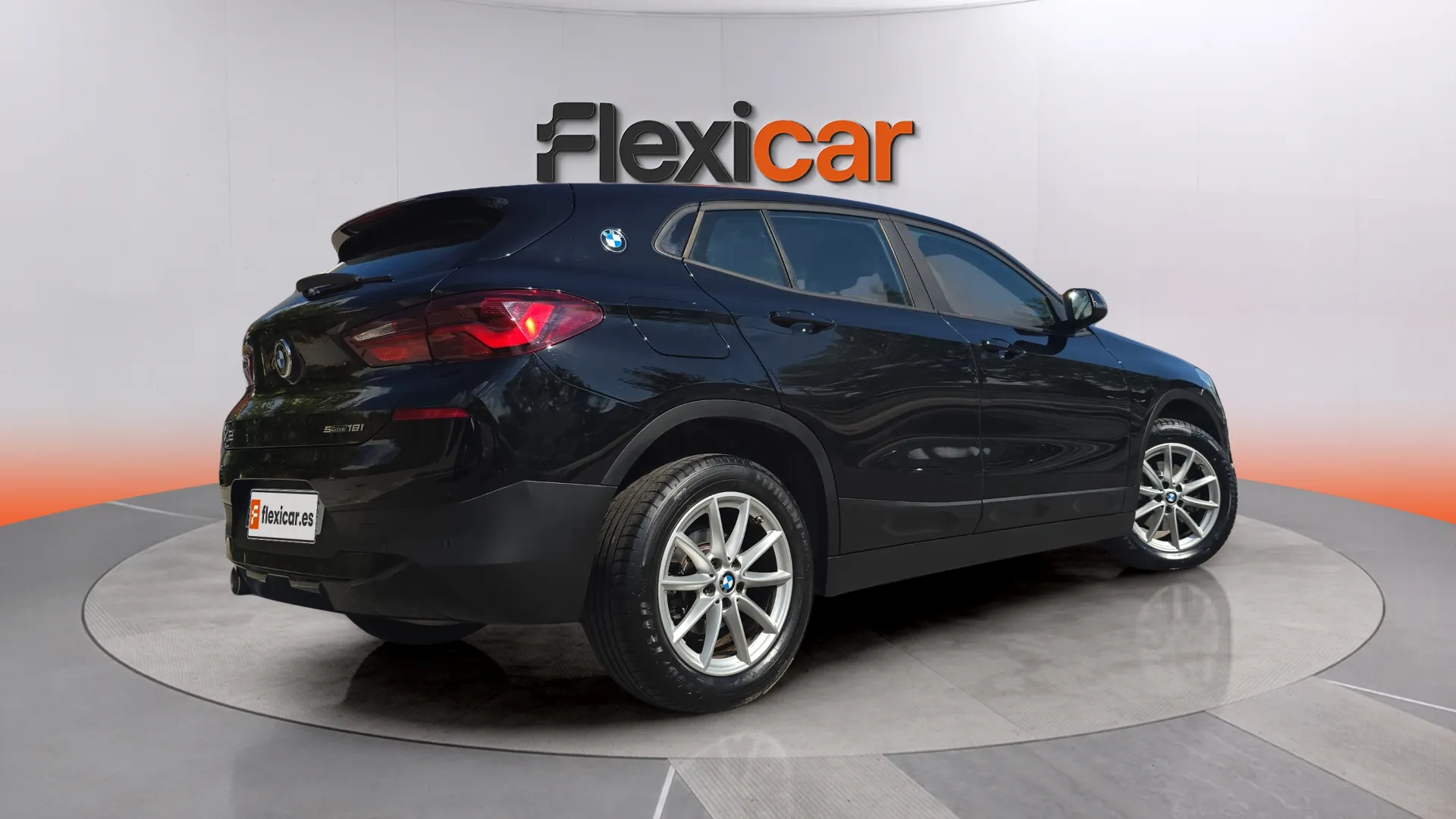 BMW X2 sDrive18i - foto 7
