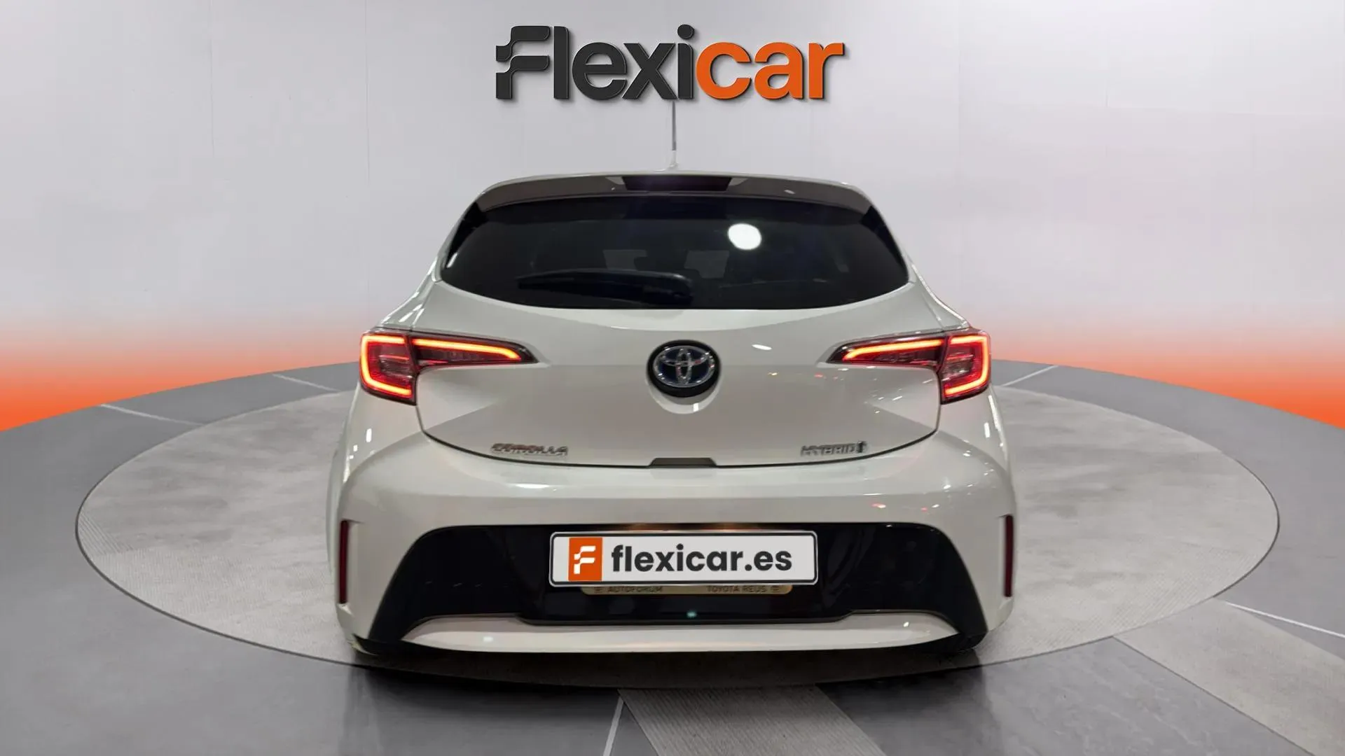 Toyota Corolla 1.8 125H Active Tech E-CVT - foto 6