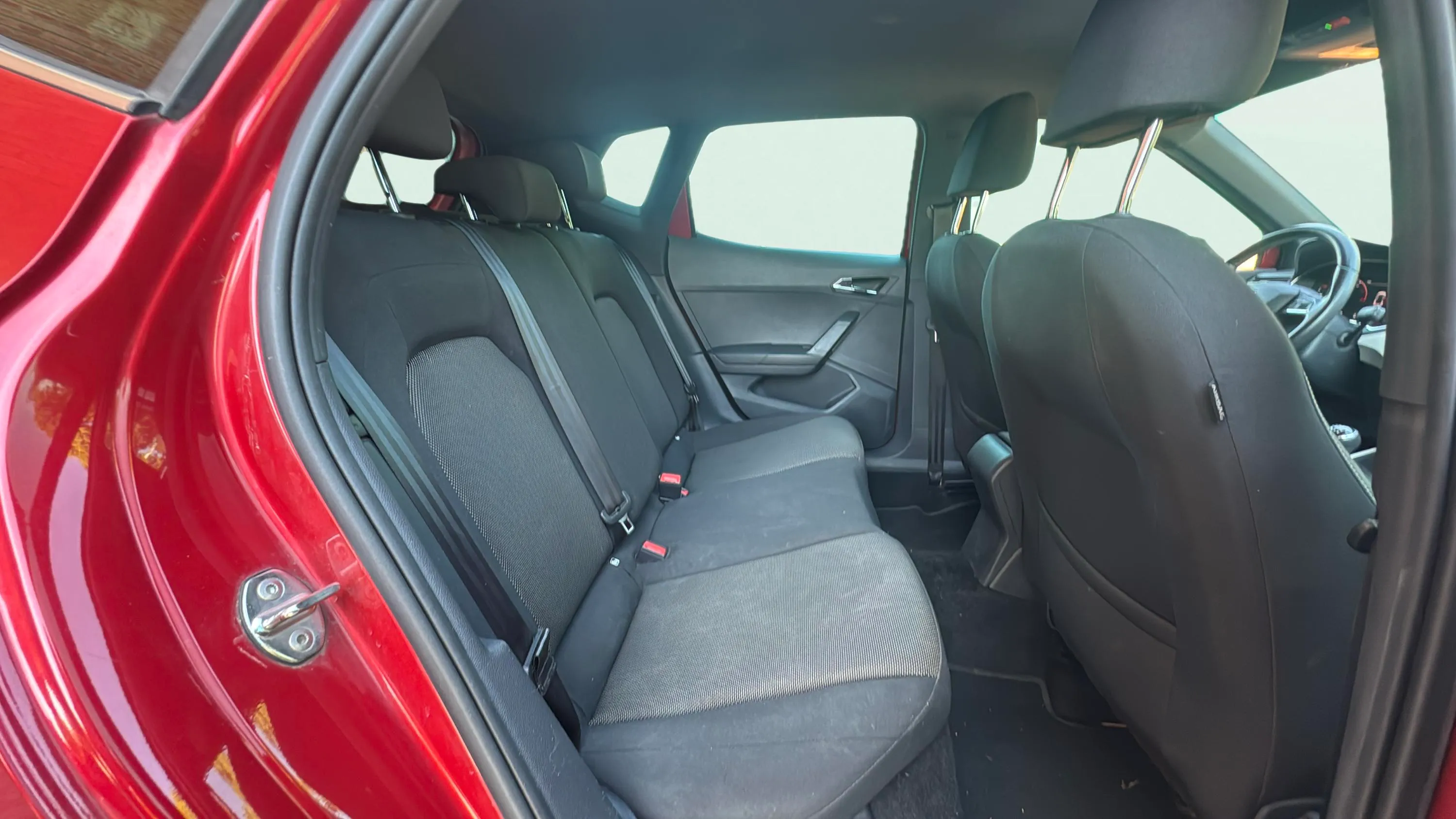 SEAT Arona 1.0 TSI Xcellence - foto 19