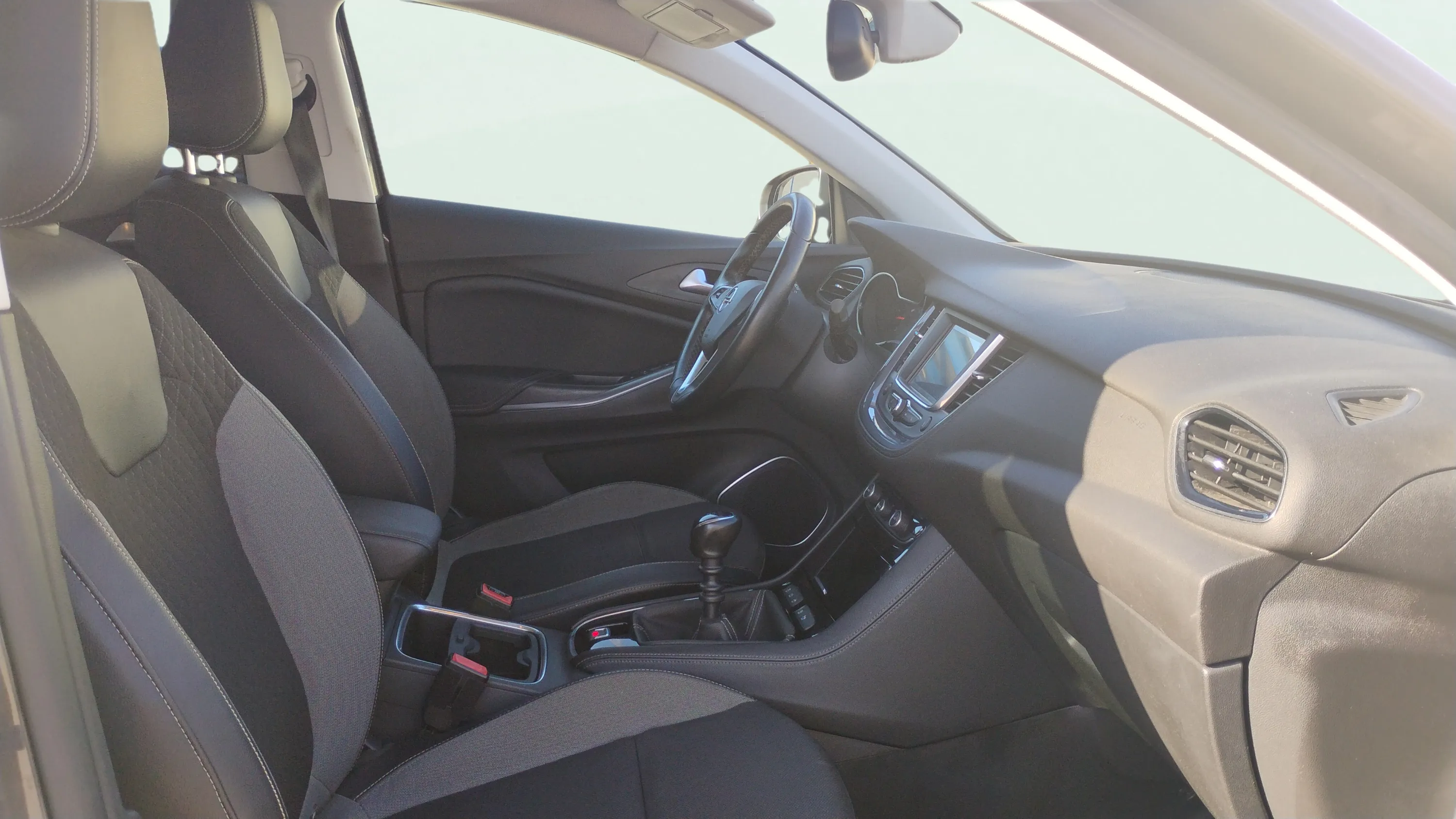 Opel Grandland 1.2 Turbo Excellence - foto 14