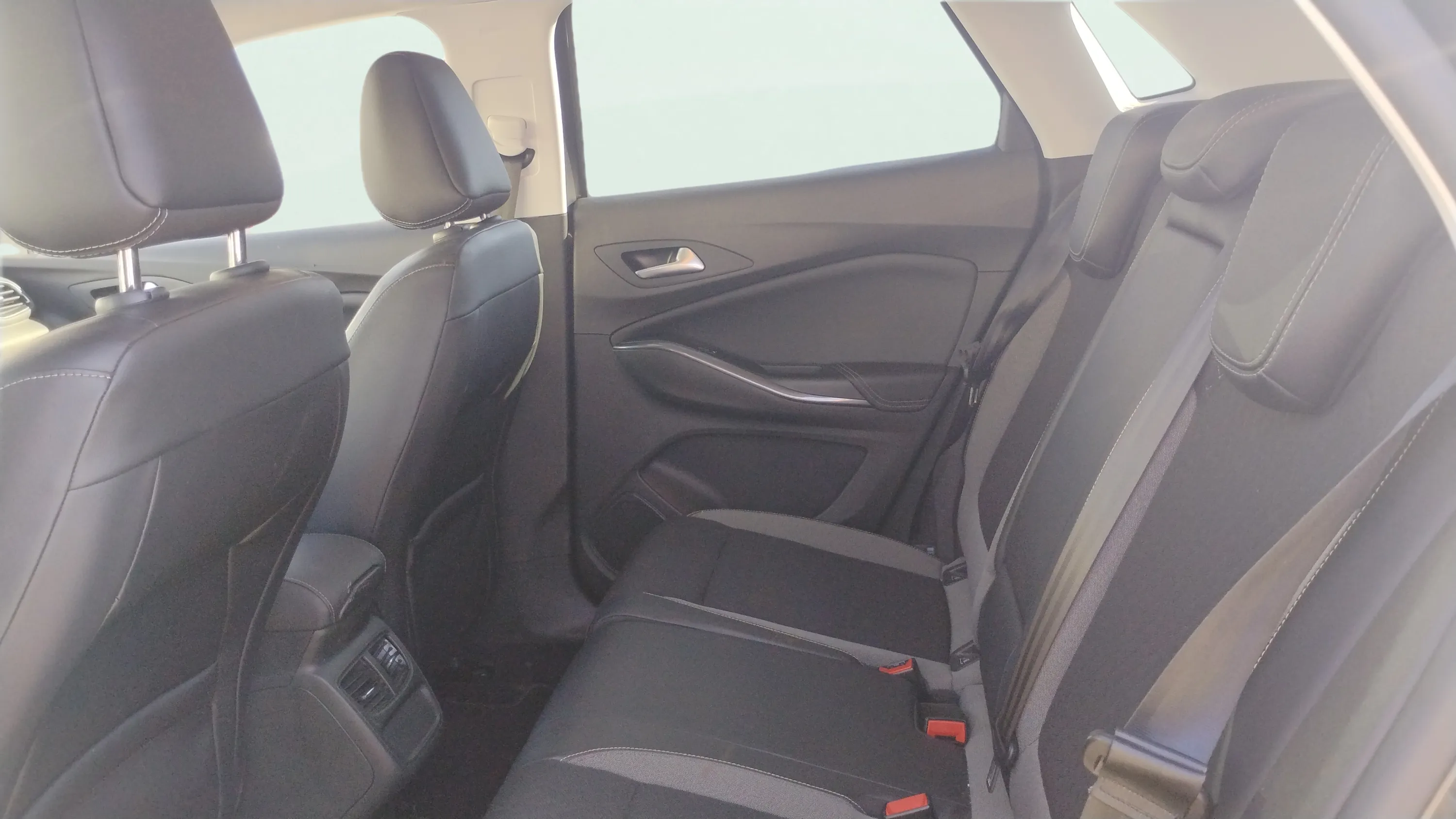 Opel Grandland 1.2 Turbo Excellence - foto 17