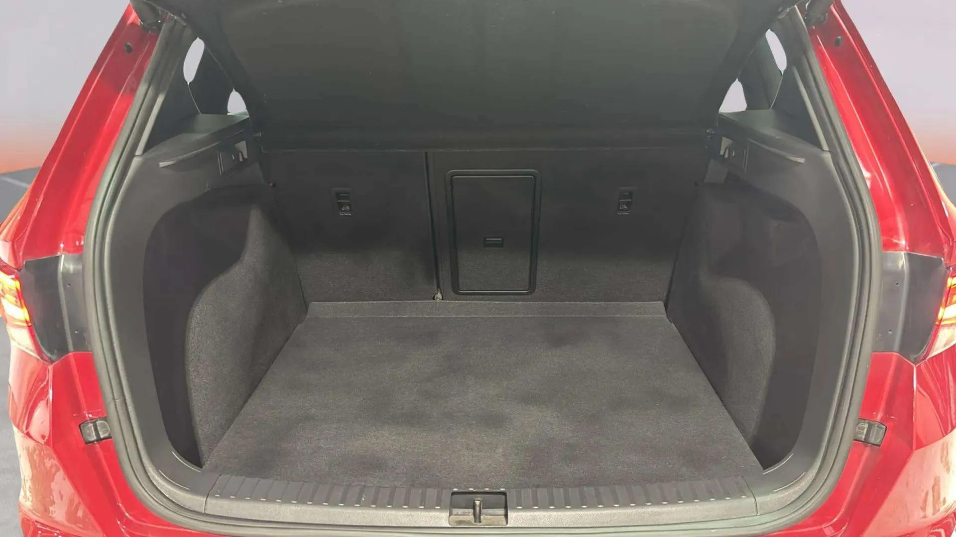 Cupra Ateca 2.0 TSI 4Drive DSG - foto 9