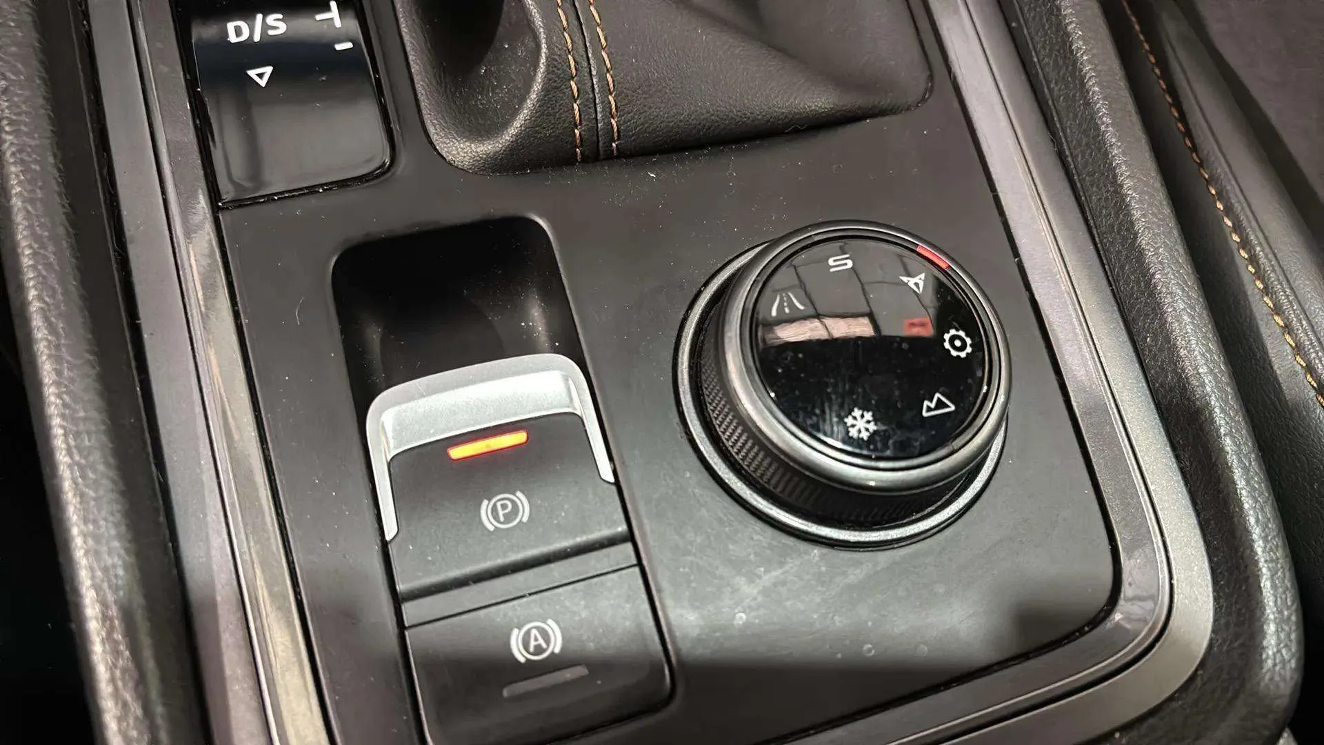 Cupra Ateca 2.0 TSI 4Drive DSG - foto 17