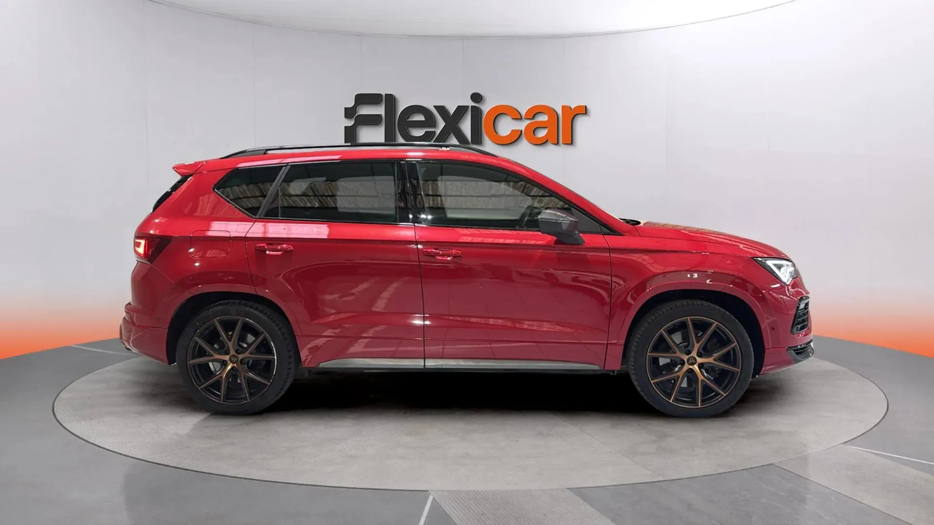 Cupra Ateca 2.0 TSI 4Drive DSG - foto 8
