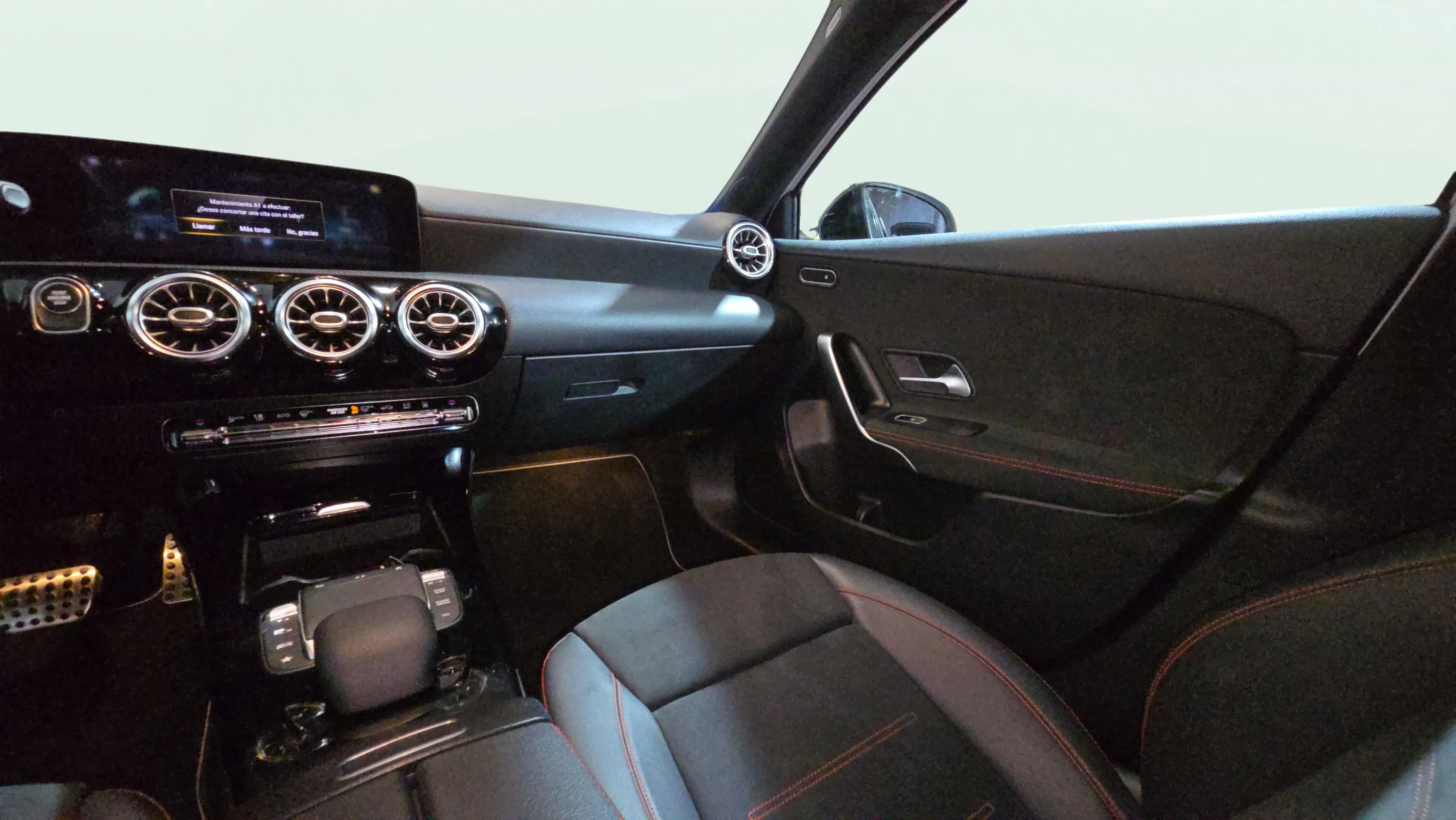Mercedes-Benz Clase A Sedán A 250 e - foto 14