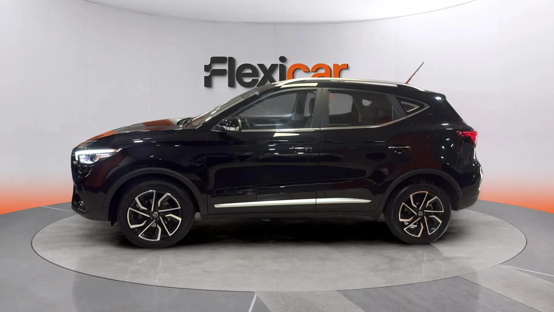 MG ZS 1.0T Luxury - foto 4