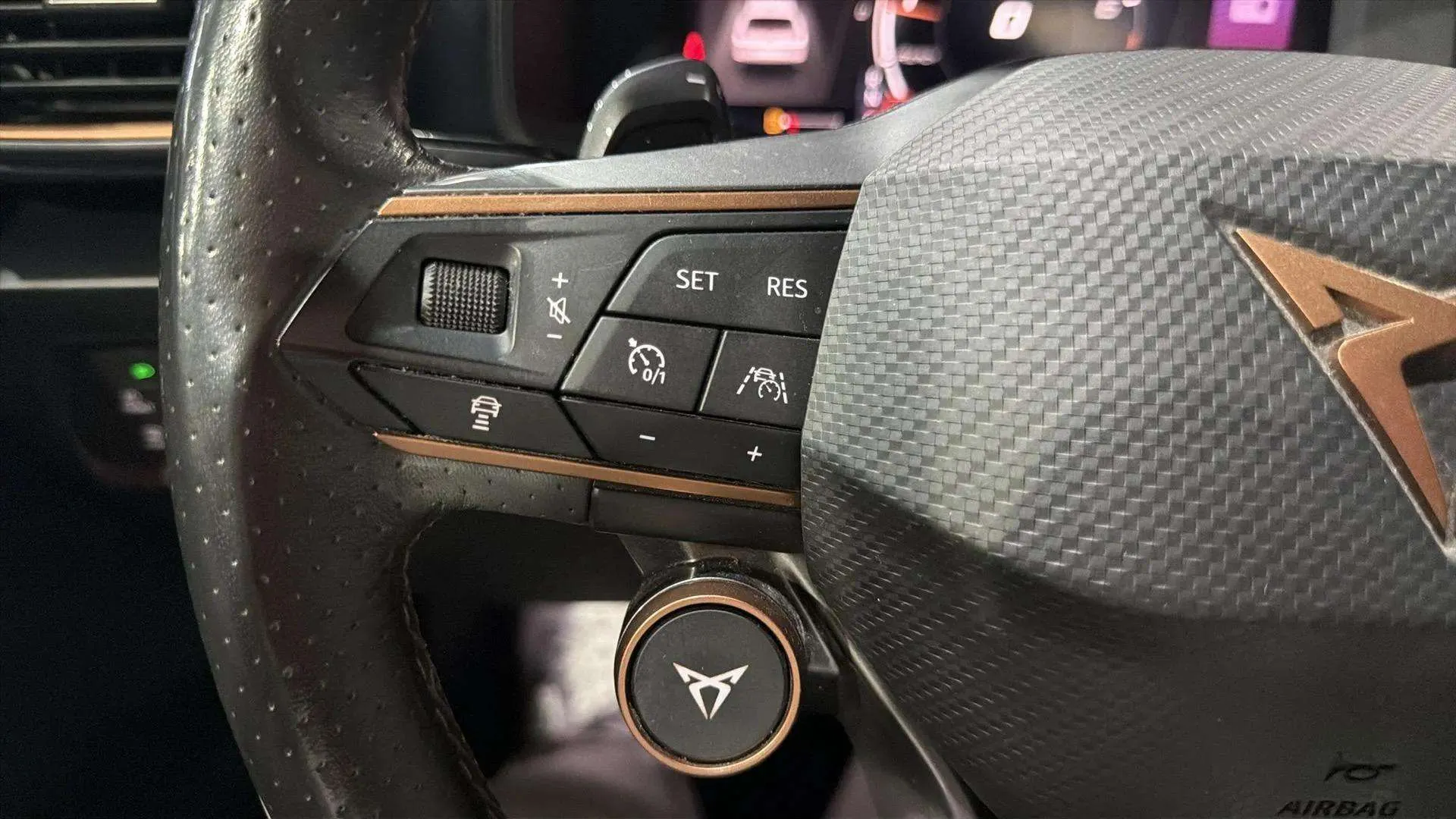 Cupra Formentor 2.0 TSI VZ 4Drive DSG - foto 15