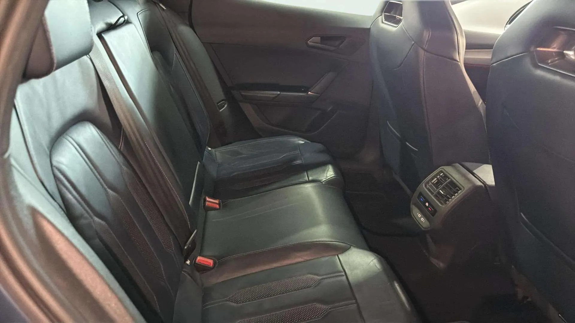 Cupra Formentor 2.0 TSI VZ 4Drive DSG - foto 21
