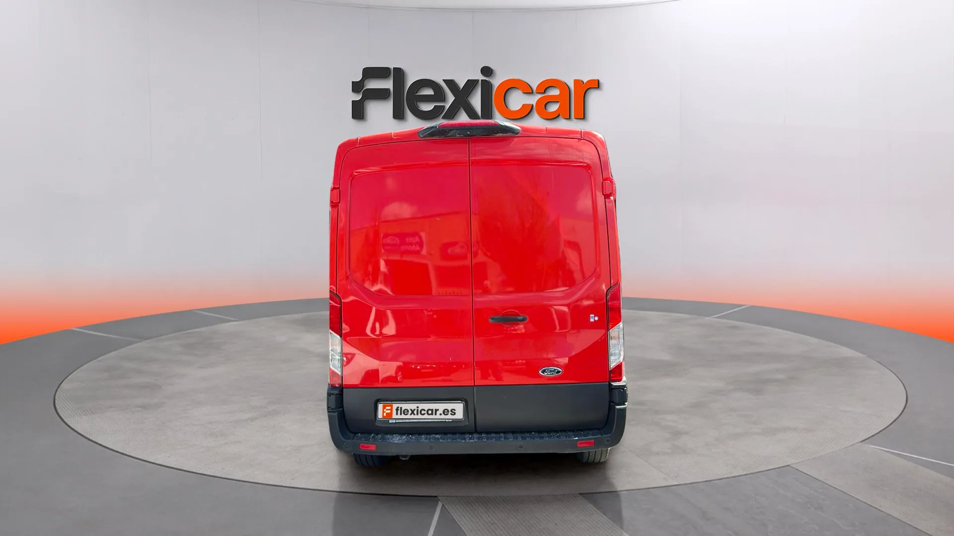Ford Transit 310 L2H2 Van Ambiente Delantera - foto 7