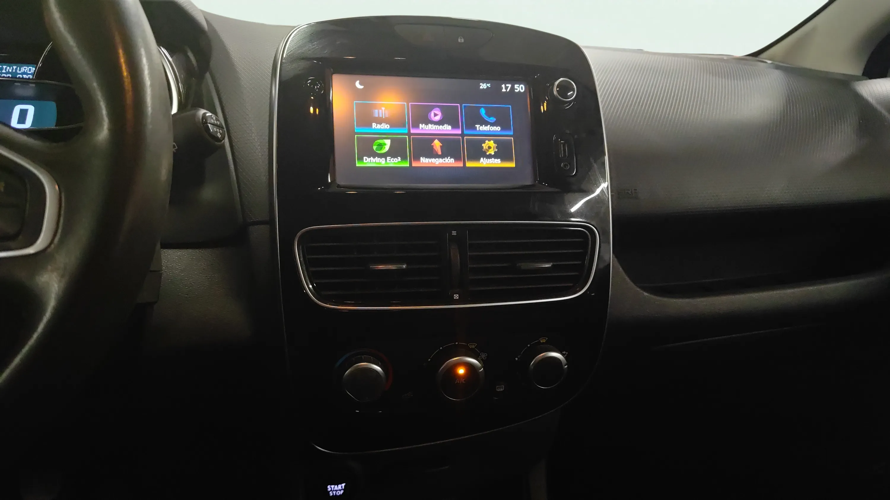 Renault Clio Limited 1.2 16v - foto 9