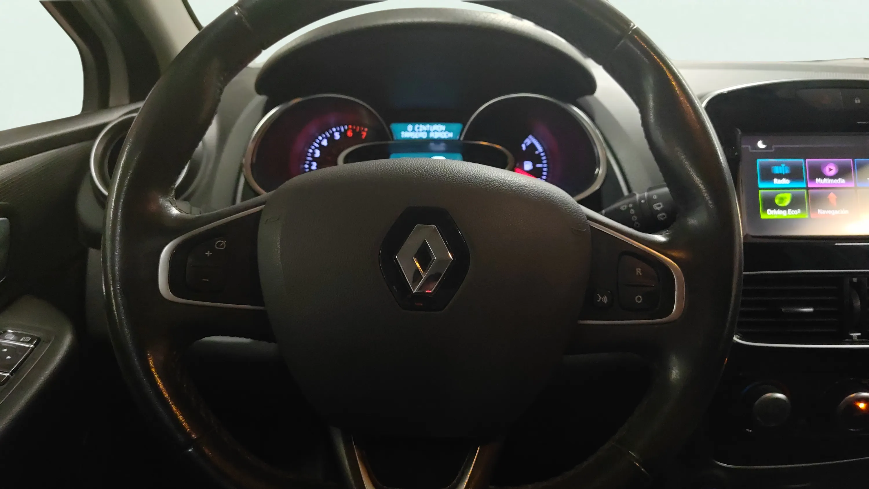Renault Clio Limited 1.2 16v - foto 11