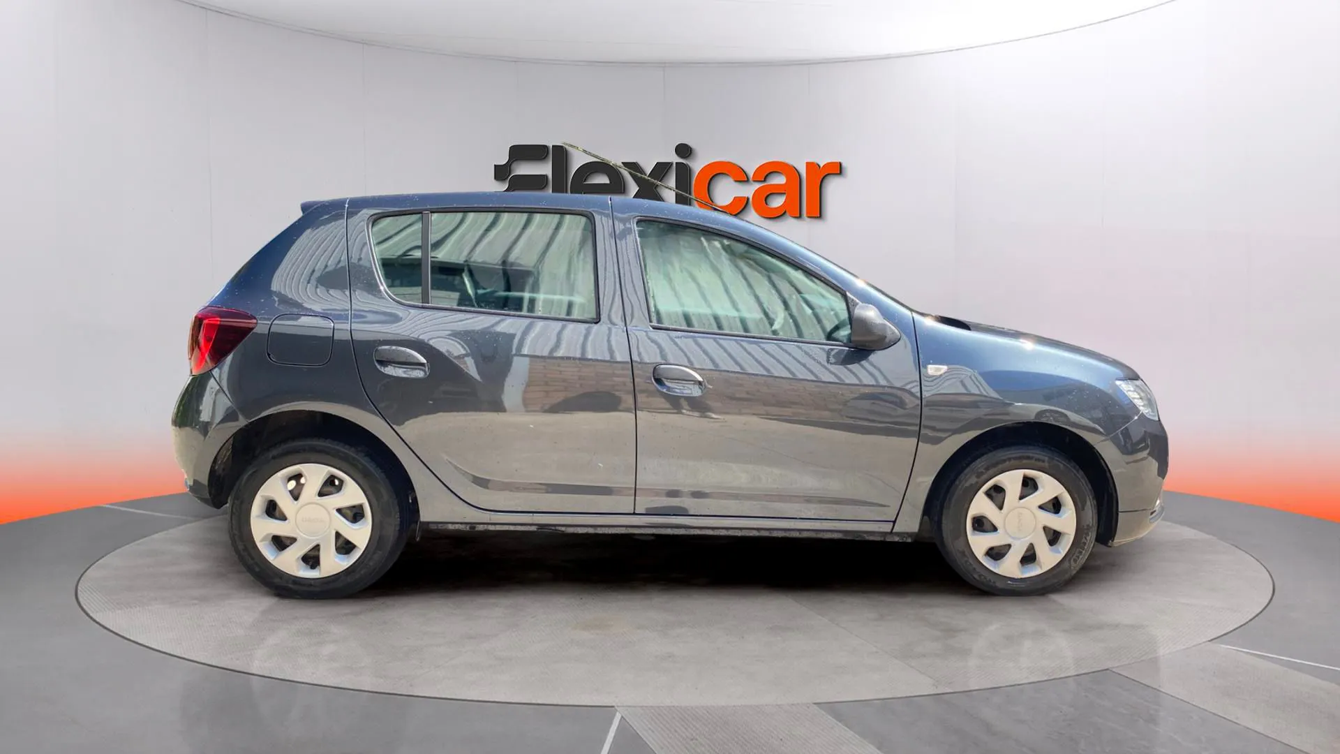 Dacia Sandero Access 1.0 18 - foto 4