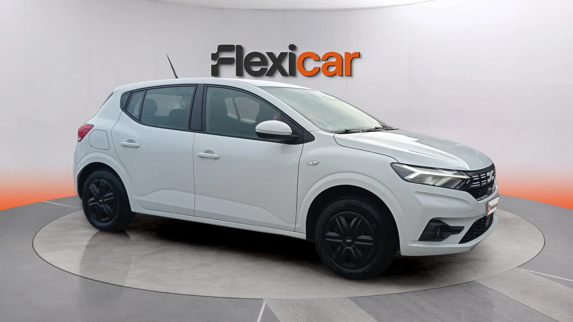 Dacia Sandero Stepway Essential TCe (90V) - foto 1