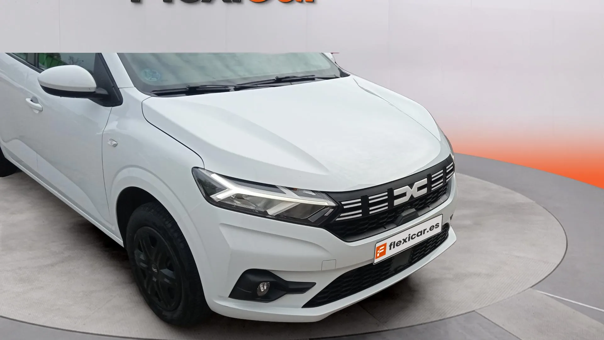 Dacia Sandero Stepway Essential TCe (90V) - foto 19