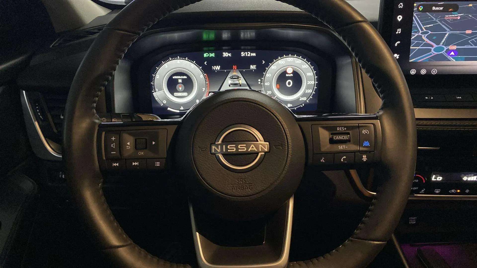 Nissan Qashqai DIG-T N-Connecta - foto 10