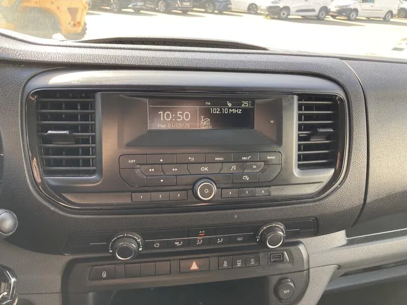Opel Vivaro 1.5 Diesel Express - foto 32