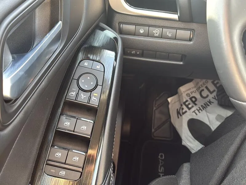 Nissan Qashqai DIG-T mHEV Xtronic Premiere - foto 16