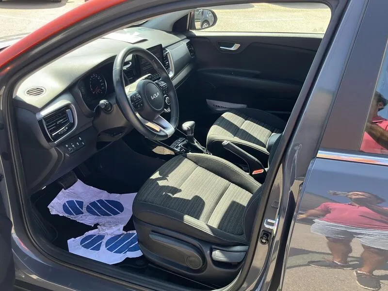 Kia Stonic 1.0 T-GDi MHEV Drive - foto 10