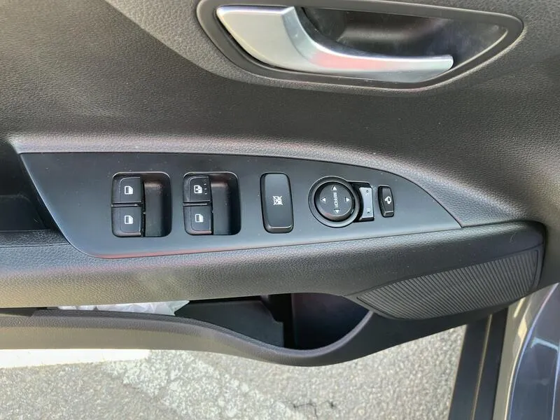 Kia Stonic 1.0 T-GDi MHEV Drive - foto 12