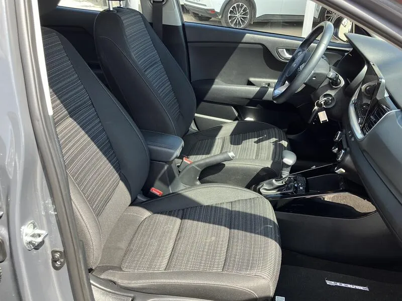 Kia Stonic 1.0 T-GDi MHEV Drive - foto 23