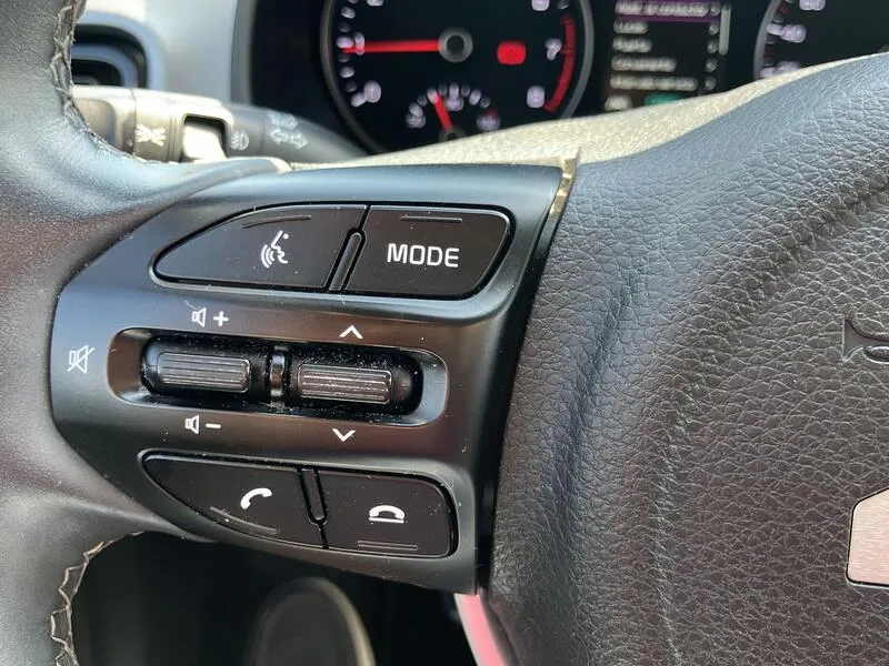 Kia Stonic 1.0 T-GDi MHEV Drive - foto 25