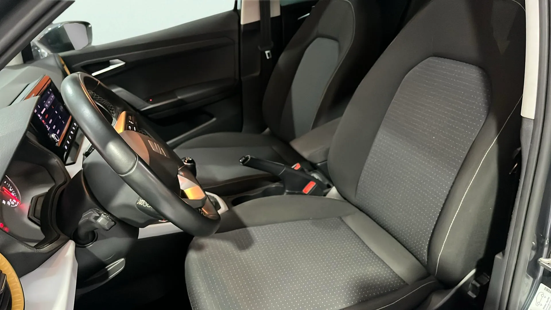 SEAT Arona 1.0 TSI Style XM - foto 17