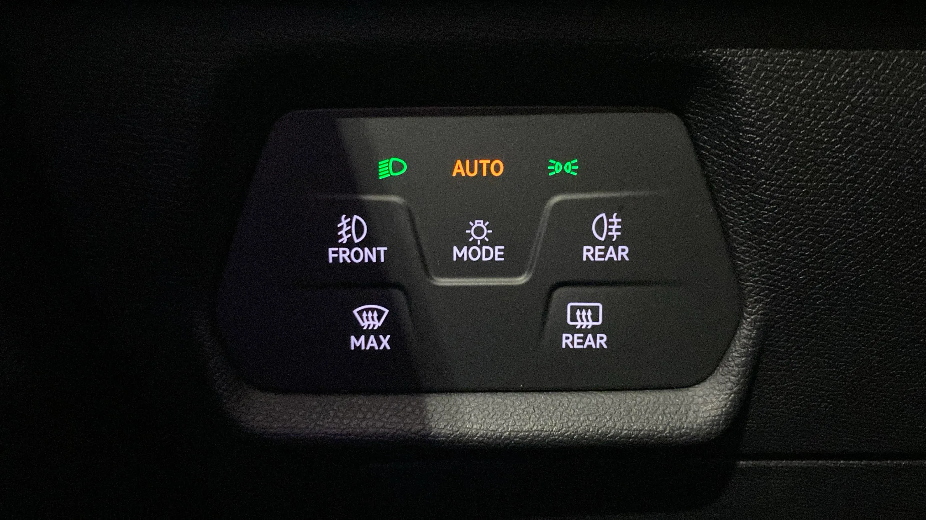 Cupra Formentor 1.4 e-Hybrid VZ DSG - foto 18
