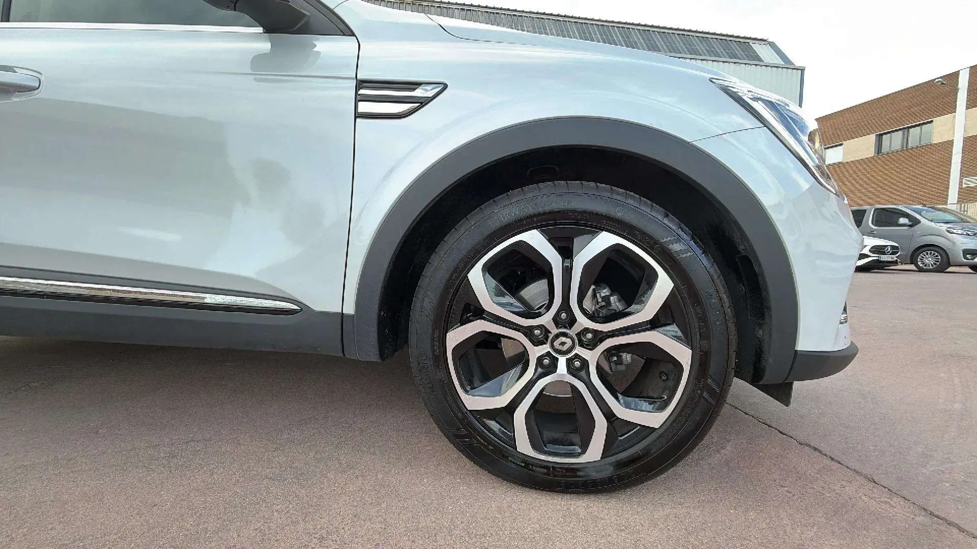 Renault Arkana Techno TCe EDC mild hybrid - foto 15