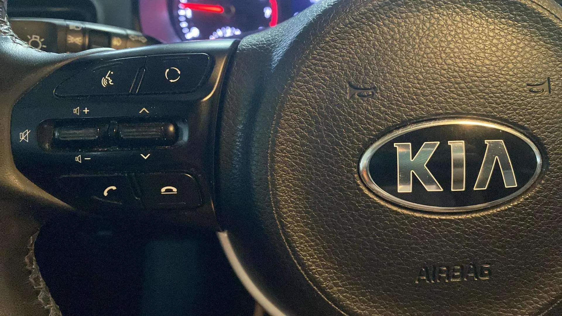 Kia Stonic 1.0 T-GDi Drive Eco-Dynam - foto 11