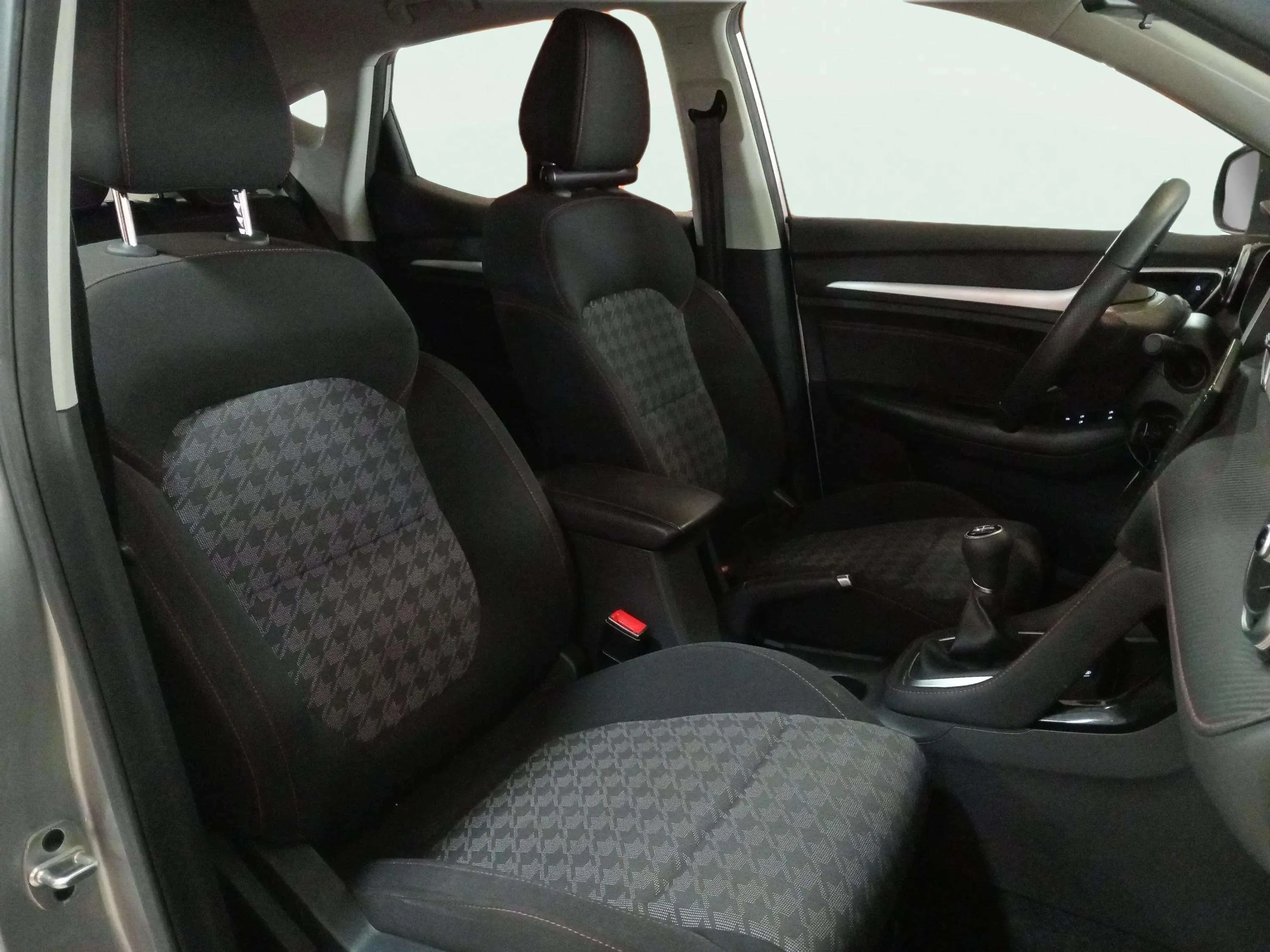 MG ZS 1.5 Comfort - foto 13