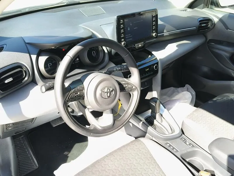 Toyota Yaris 1.5 120H Business Plus - foto 10