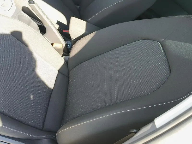 SEAT Arona 1.0 TSI Style Plus - foto 33