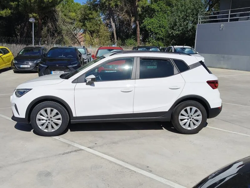 SEAT Arona 1.0 TSI Style Plus - foto 3