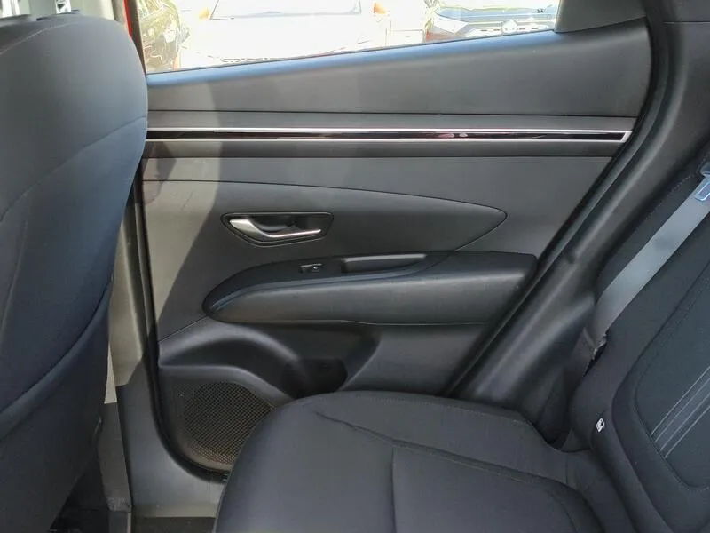 Hyundai Tucson 1.6 CRDi 48V Maxx - foto 31
