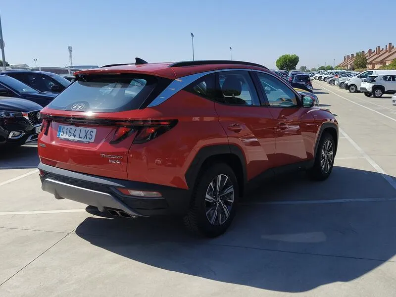 Hyundai Tucson 1.6 CRDi 48V Maxx - foto 6