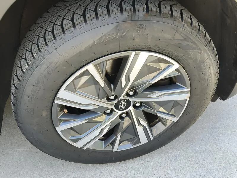 Hyundai Tucson 1.6 CRDi 48V Maxx - foto 40