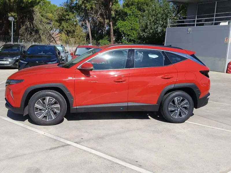 Hyundai Tucson 1.6 CRDi 48V Maxx - foto 3