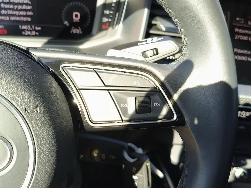 Audi A1 Sportback Adrenalin 30 TFSI S tron - foto 23